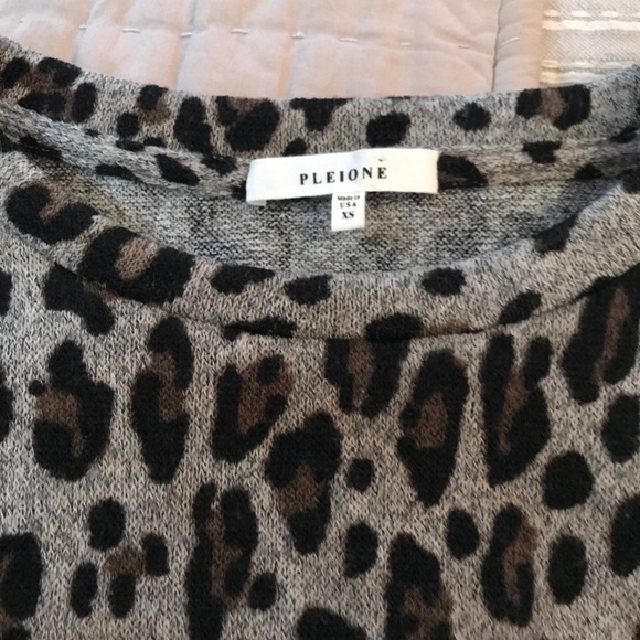 Anthropologie sweater XS new without tags - Picture 3 of 7